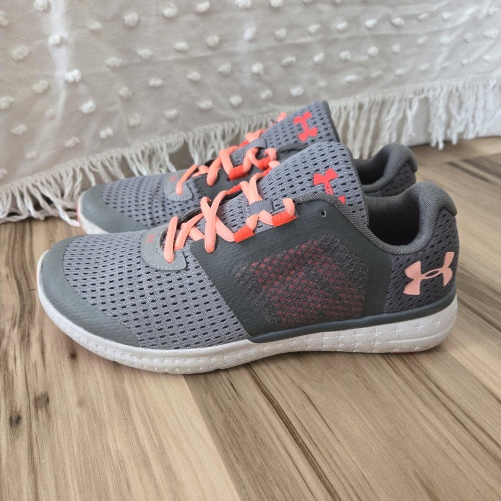 Under Armour Sneakers Women's Size 8.5 - Picture 10 of 10